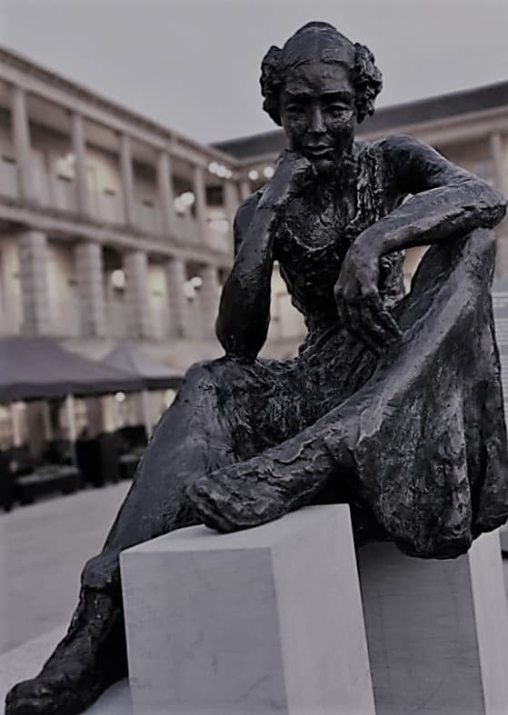 Anne Lister Statue at The Piece Hall Halifax. Gentleman Jack TV Series.